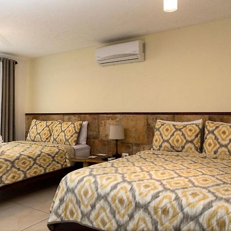 Hotel Amar Inn Пуэрто-Морелос Экстерьер фото